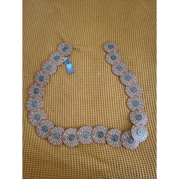 Vince Camuto Concho Coniac Western Boho Y2k Plus Size 1x / 3x Grommet Belt NWT - Picture 2 of 6